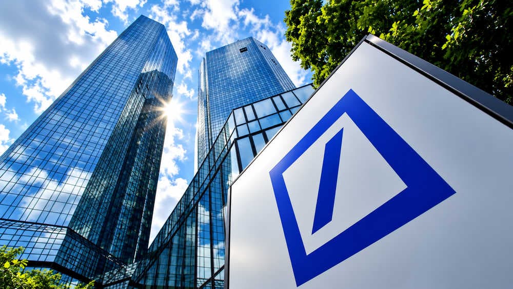 Deutsche Bank Settles €152 Million Lawsuit With Former Banker