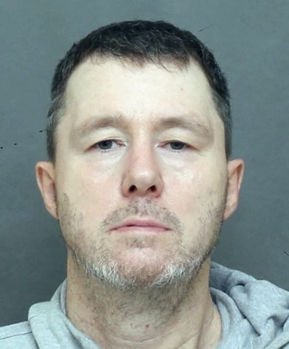 A $35,606 Theft Ring, One Arrest — and One Man Police Still Want